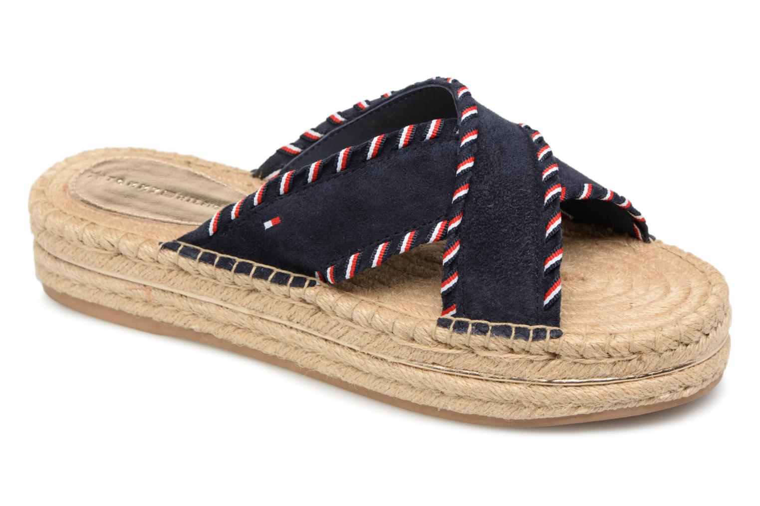 Últimos recortes de precios Tommy Hilfiger INTERLACE SUEDE FLATFORM SANDAL (Azul) - Alpargatas chez Sarenza Últimos recortes de precios Tommy Hilfiger INTERLACE SUEDE FLATFORM SANDAL (Azul) - Alpargatas chez Sarenza